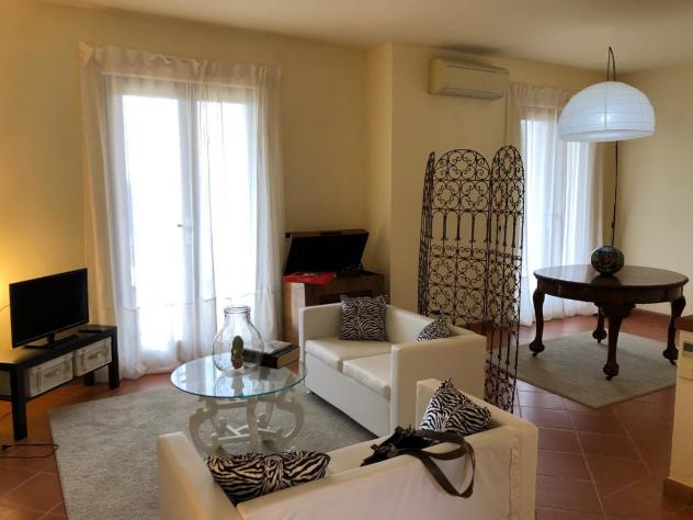 casa indipendente in vendita a Massarosa in zona Corsanico