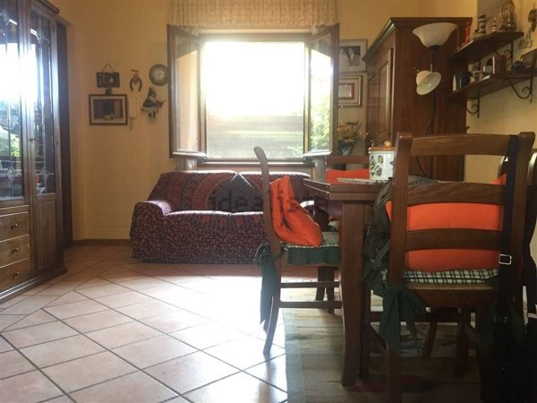 casa indipendente in vendita a Massarosa in zona Stiava