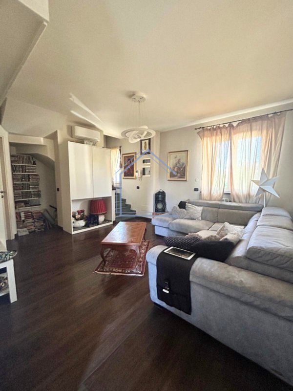 casa indipendente in vendita a Massarosa in zona Piano di Conca
