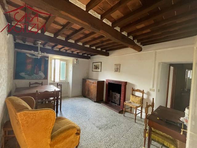 casa indipendente in vendita a Massarosa