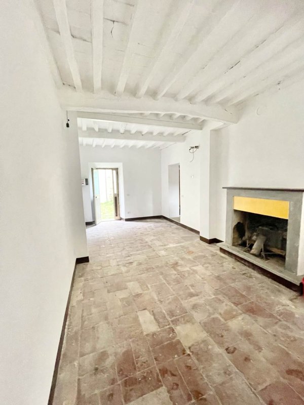 casa indipendente in vendita a Massarosa