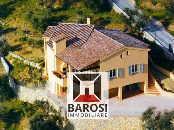 casa indipendente in vendita a Massarosa in zona Bargecchia