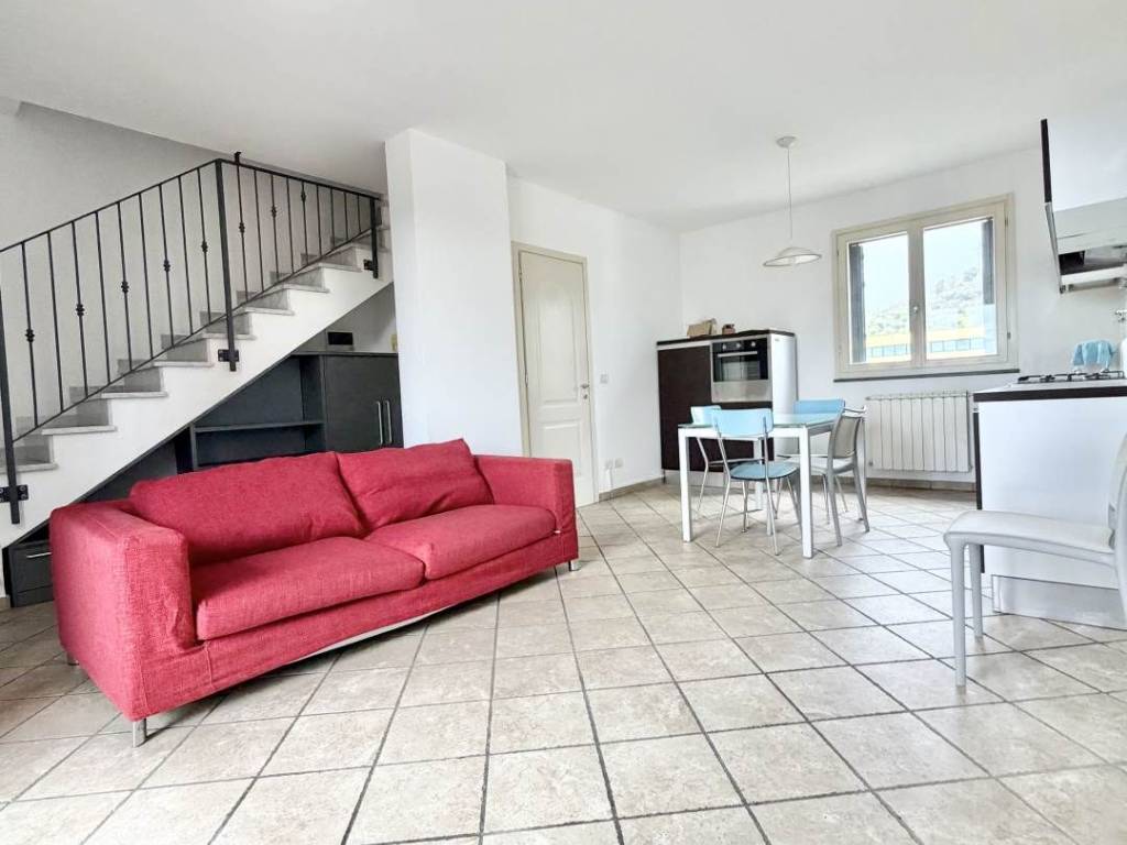 appartamento in vendita a Massarosa in zona Piano del Quercione