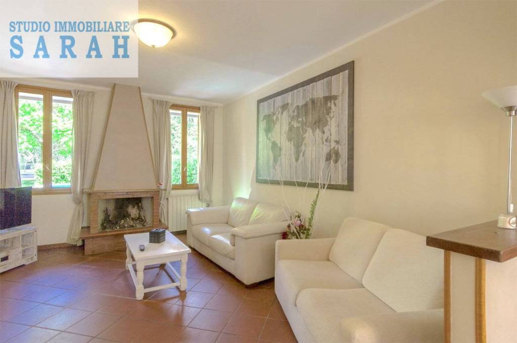 casa indipendente in vendita a Massarosa in zona Piano di Mommio