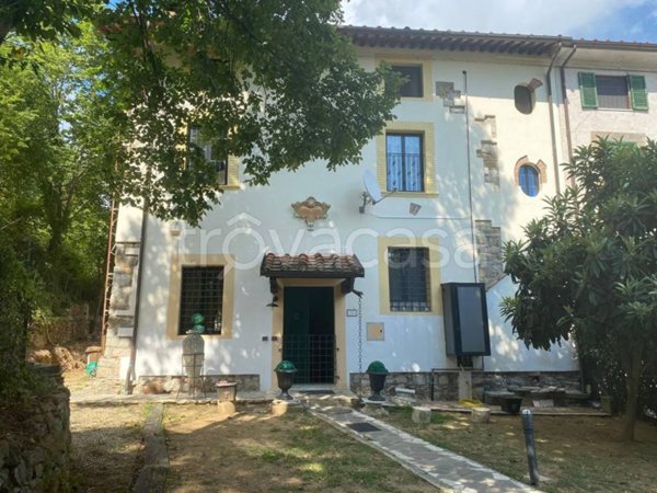 casa indipendente in vendita a Massarosa in zona Bozzano