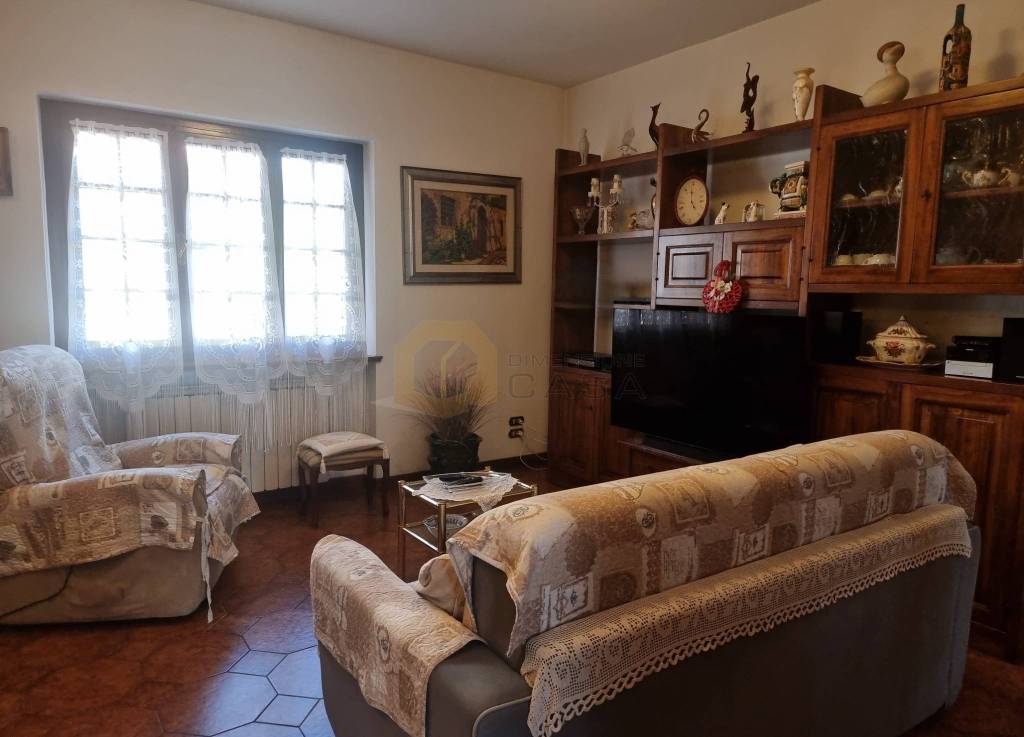 casa indipendente in vendita a Massarosa in zona Stiava