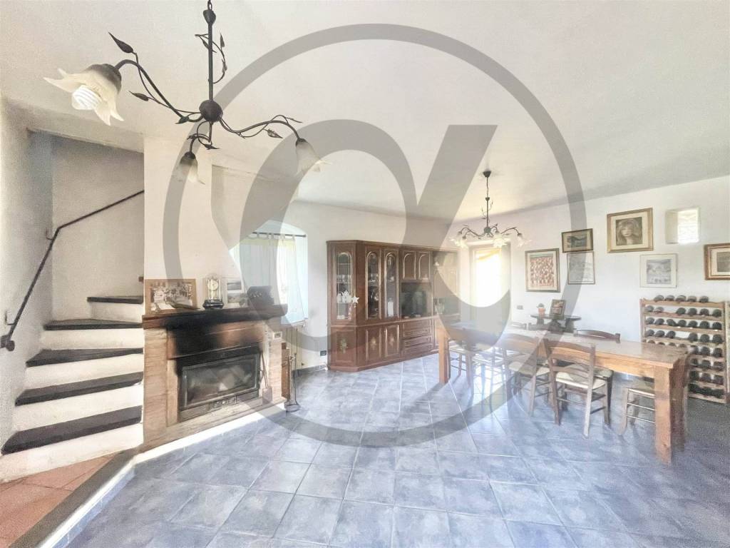 casa indipendente in vendita a Massarosa