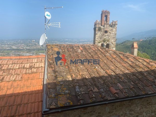 casa indipendente in vendita a Massarosa in zona Mommio