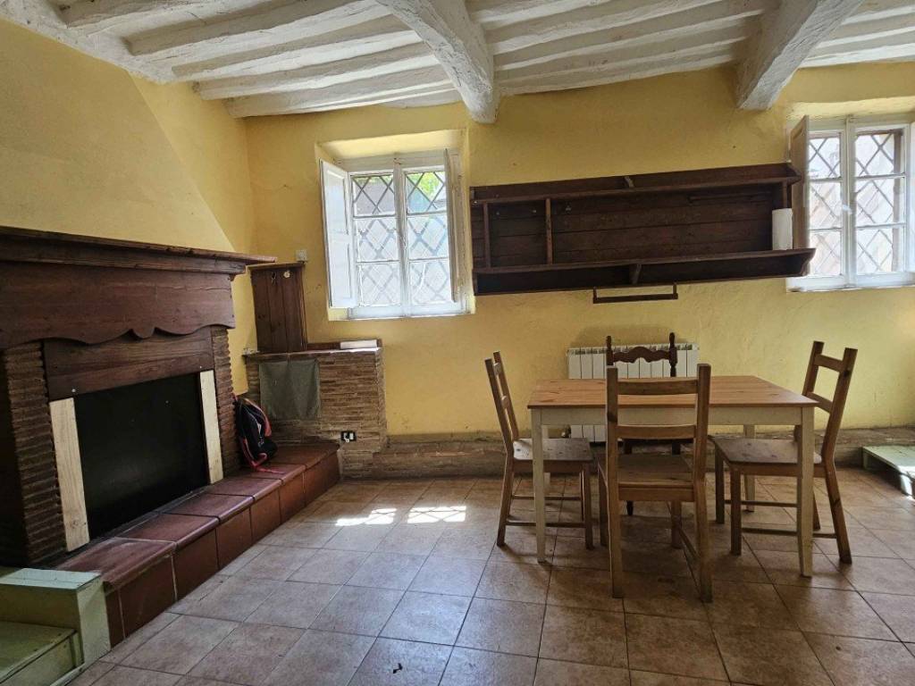 casa indipendente in vendita a Massarosa