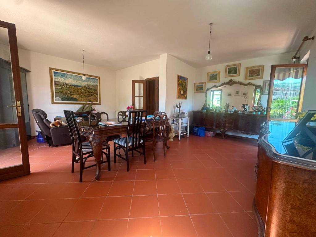casa indipendente in vendita a Massarosa