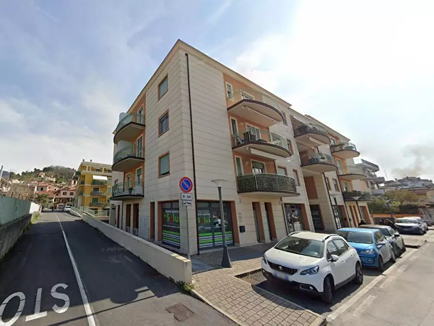 negozio in vendita a Massarosa