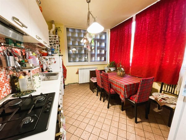 casa indipendente in vendita a Massarosa in zona Bozzano