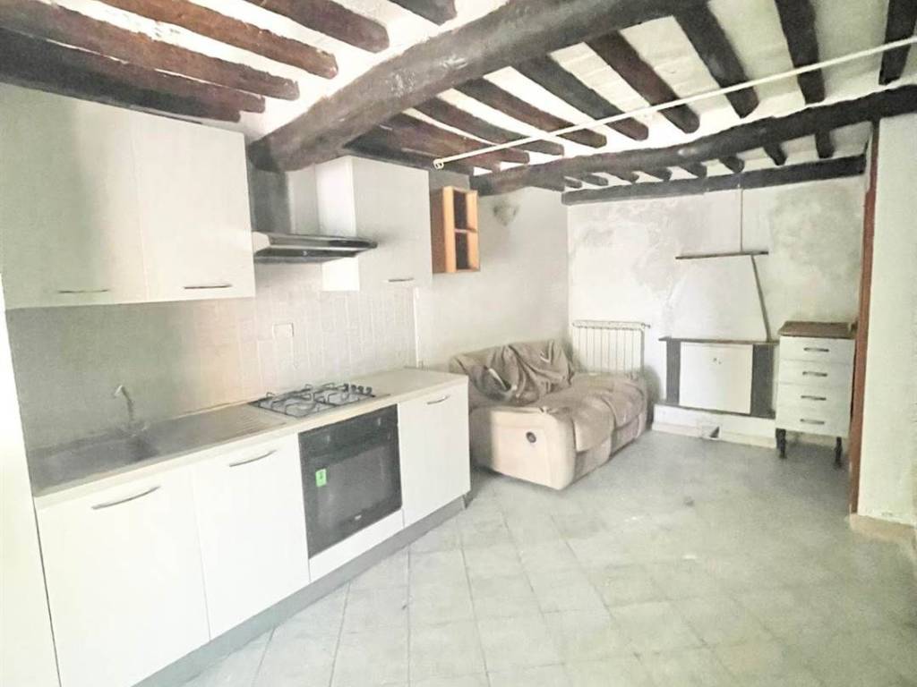 casa indipendente in vendita a Massarosa