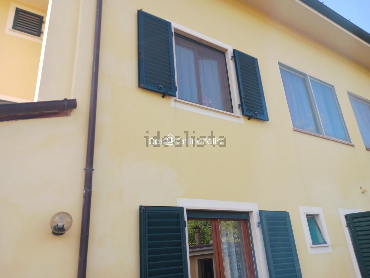 casa indipendente in vendita a Massarosa in zona Bozzano