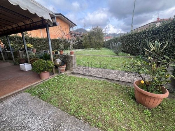appartamento in vendita a Massarosa in zona Piano di Conca