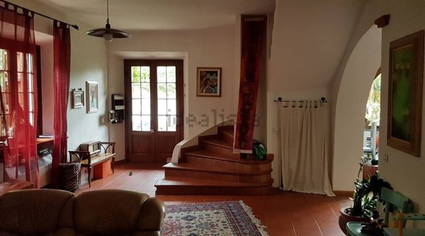 casa indipendente in vendita a Massarosa in zona Piano di Conca