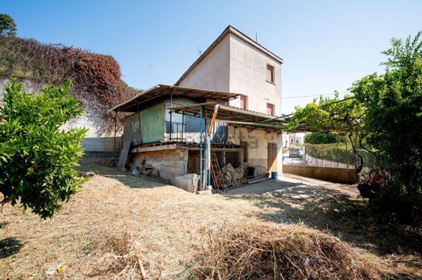 casa indipendente in vendita a Massarosa in zona Bozzano