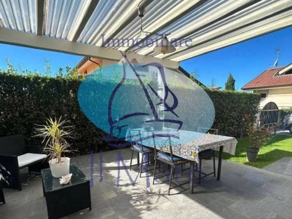 casa indipendente in vendita a Massarosa in zona Piano di Conca