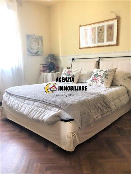 casa indipendente in vendita a Massarosa in zona Piano di Mommio