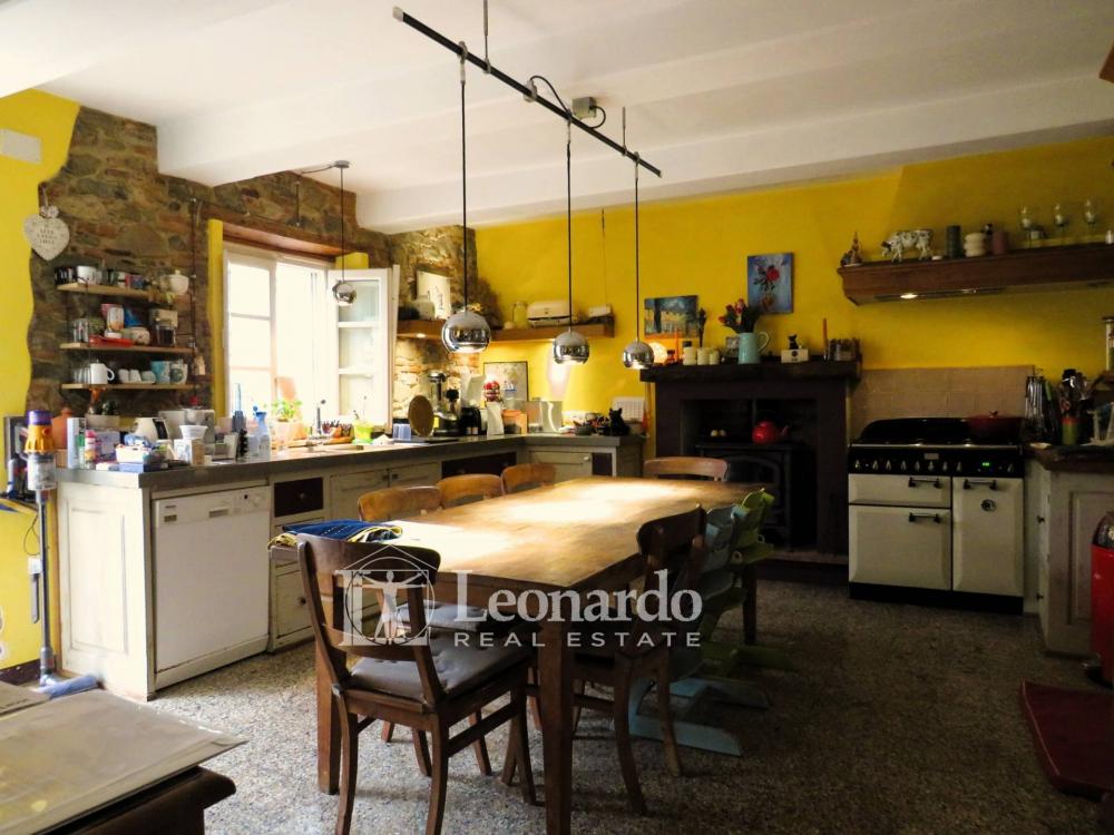 casa indipendente in vendita a Massarosa