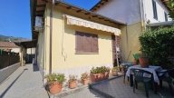 casa indipendente in vendita a Massarosa in zona Piano di Mommio