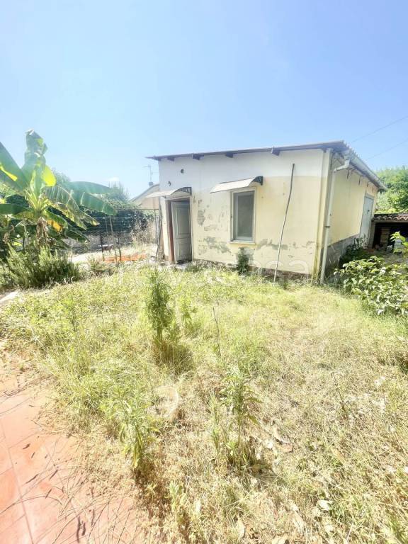appartamento in vendita a Massarosa in zona Bozzano
