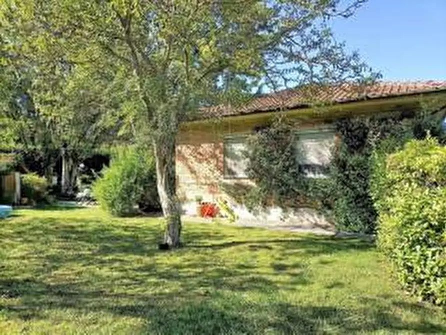 casa indipendente in vendita a Massarosa in zona Bargecchia