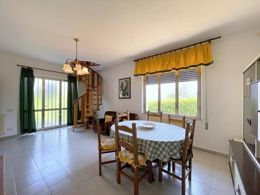 casa indipendente in vendita a Massarosa in zona Corsanico