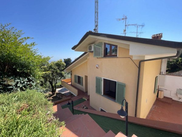 casa indipendente in vendita a Massarosa in zona Gualdo