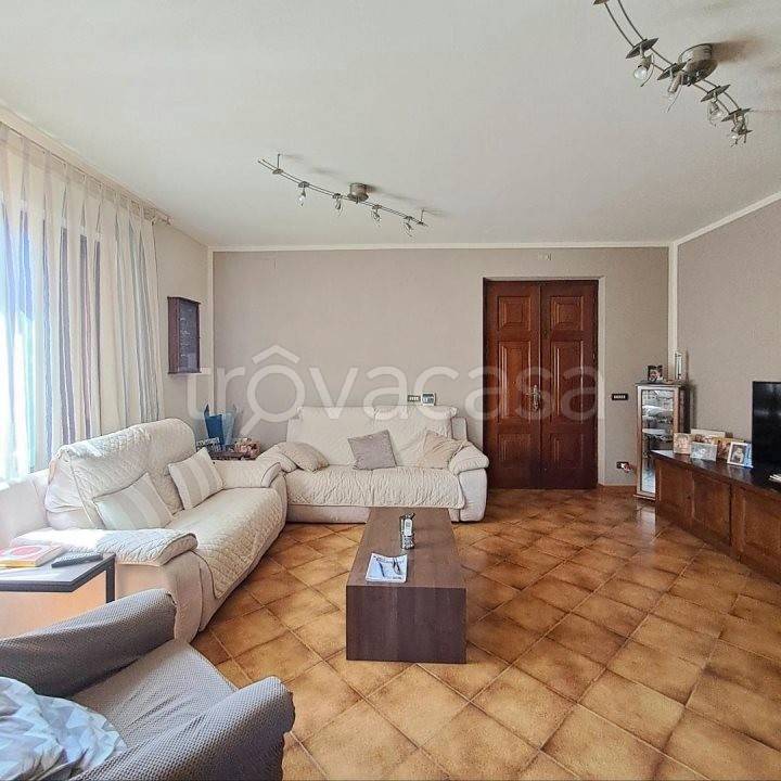 casa indipendente in vendita a Massarosa in zona Bozzano