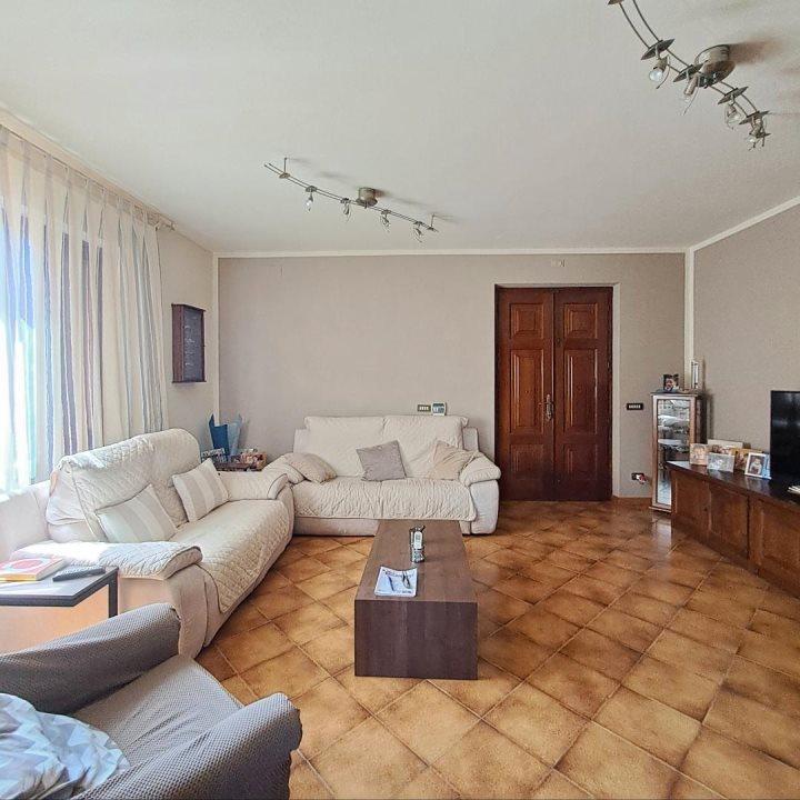 casa indipendente in vendita a Massarosa in zona Bozzano