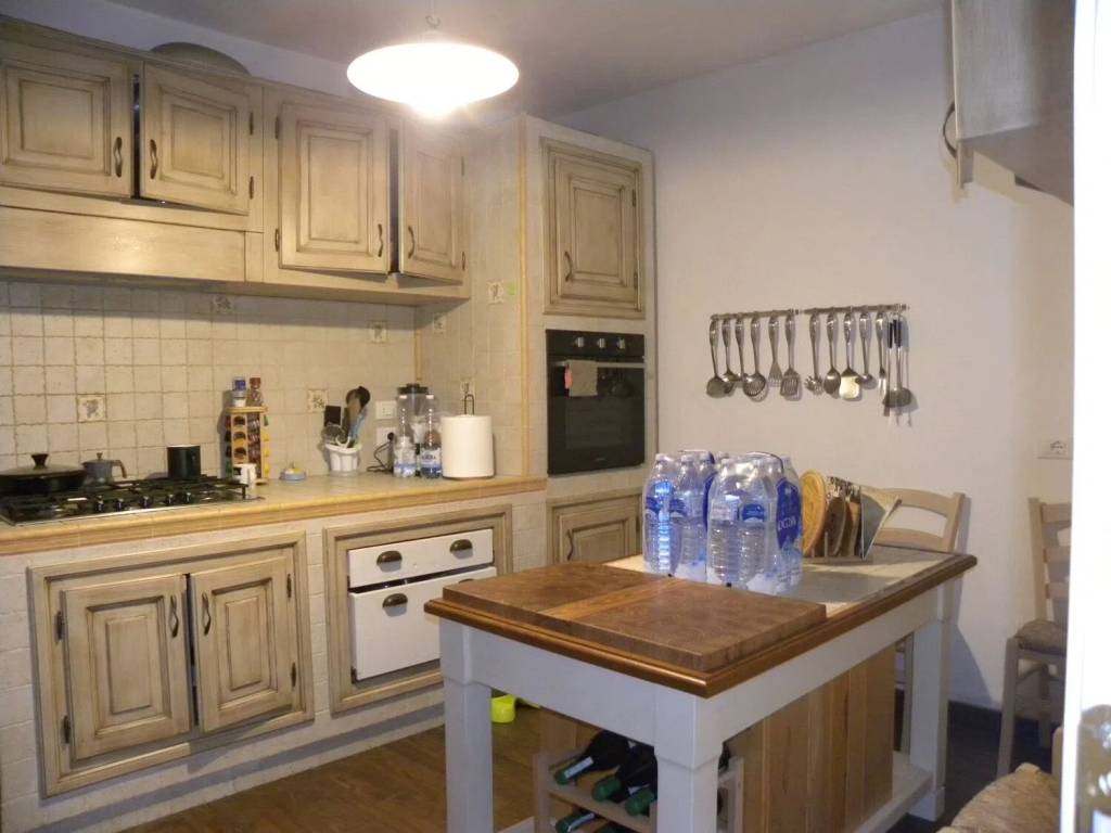casa indipendente in vendita a Massarosa in zona Bozzano