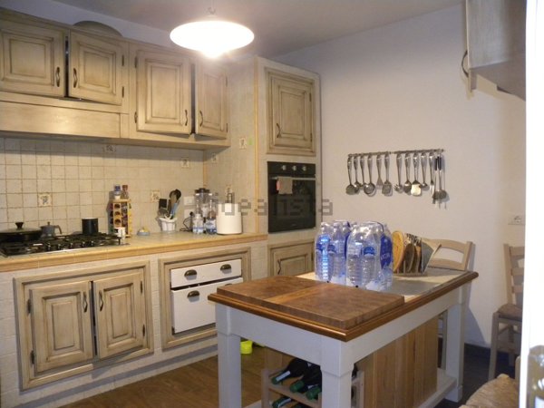 casa indipendente in vendita a Massarosa in zona Bozzano