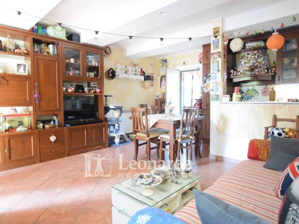 casa indipendente in vendita a Massarosa in zona Piano del Quercione