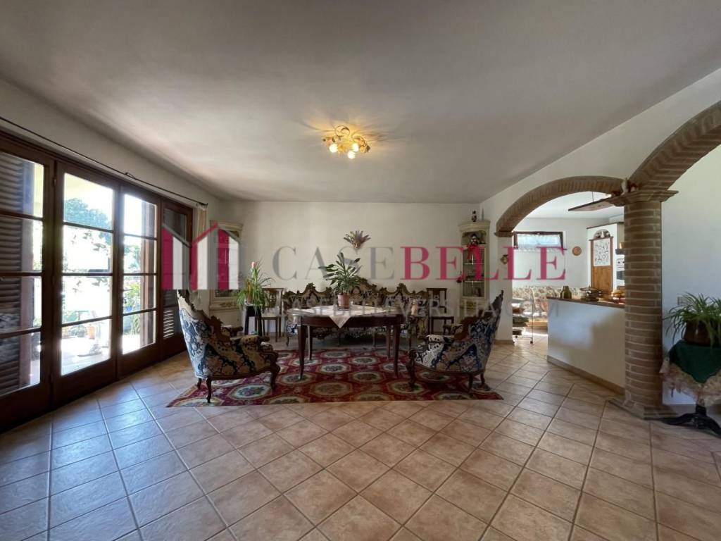 casa indipendente in vendita a Massarosa in zona Bozzano