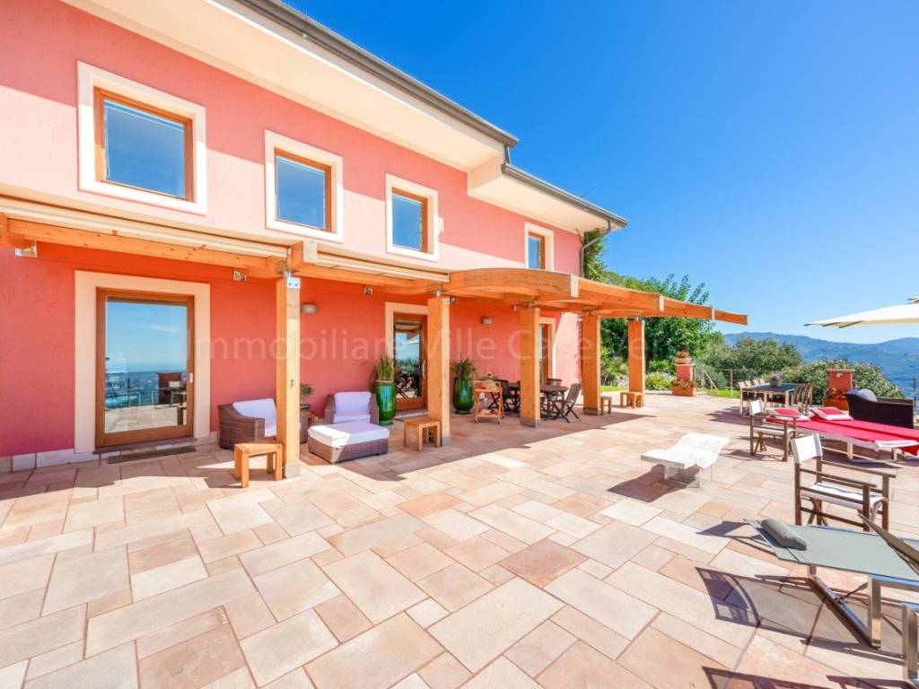 casa indipendente in vendita a Massarosa in zona Piano di Mommio