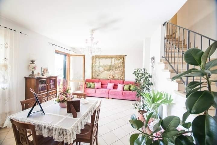 casa indipendente in vendita a Massarosa