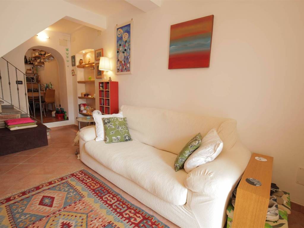 casa indipendente in vendita a Massarosa in zona Quiesa