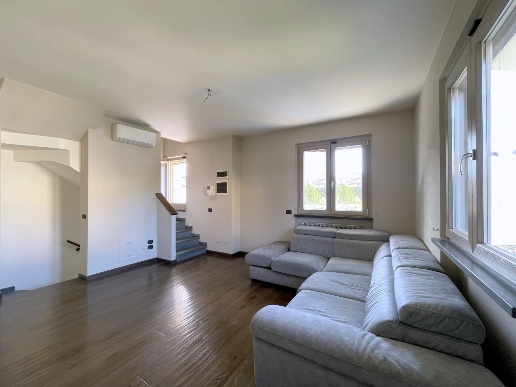 casa indipendente in vendita a Massarosa in zona Piano di Conca