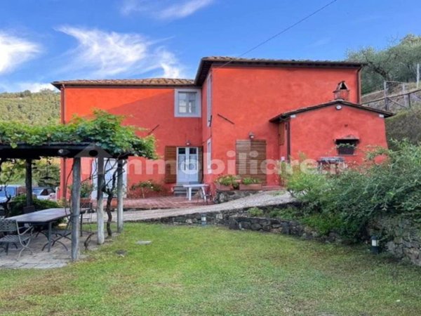 casa indipendente in vendita a Massarosa in zona Stiava