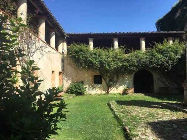 appartamento in vendita a Massarosa in zona Quiesa