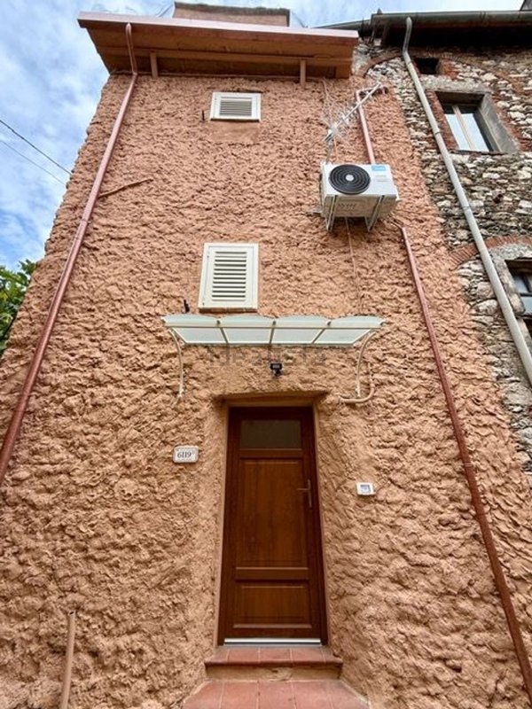 appartamento in vendita a Massarosa in zona Corsanico