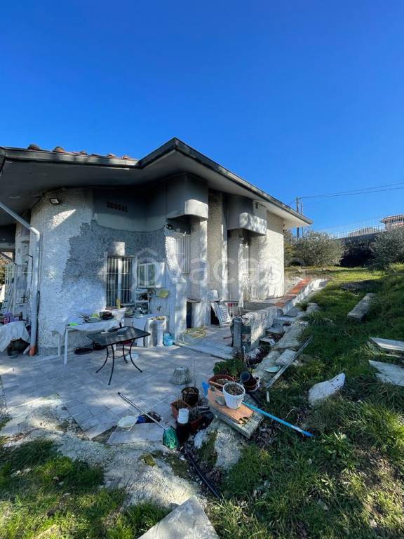 casa indipendente in vendita a Massarosa