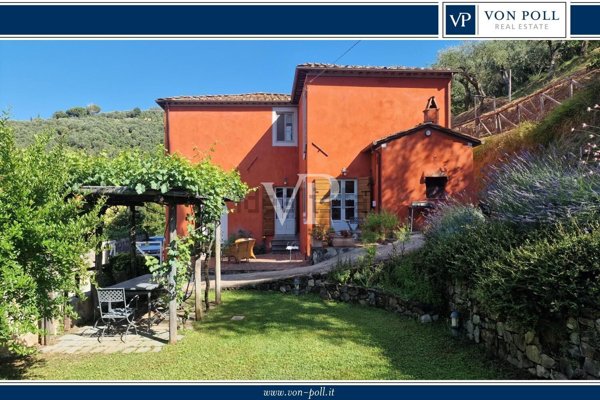 casale in vendita a Massarosa