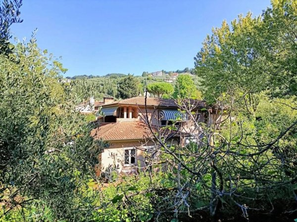 casa indipendente in vendita a Massarosa in zona Bargecchia
