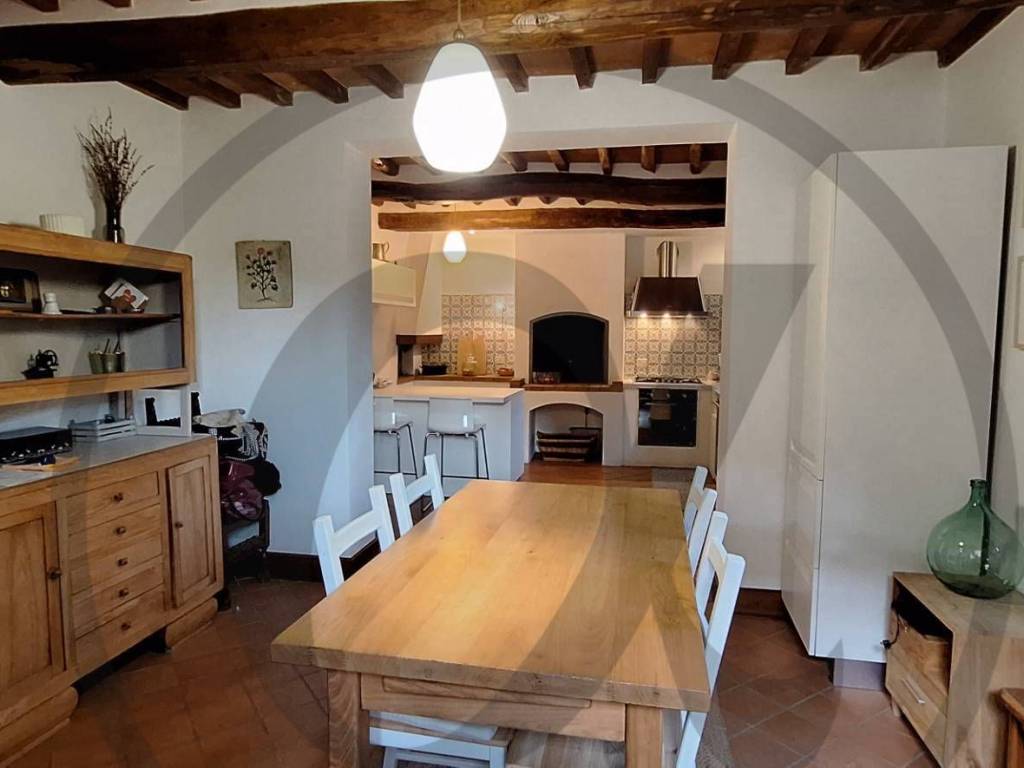 casale in vendita a Massarosa in zona Quiesa