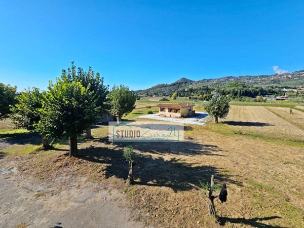 casa indipendente in vendita a Massarosa in zona Stiava