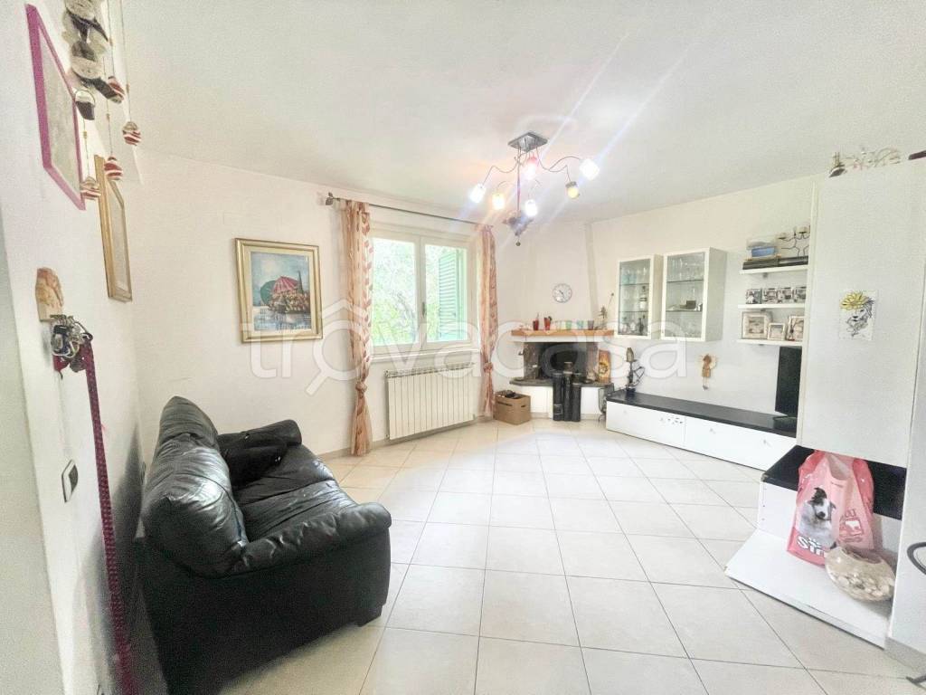 casa indipendente in vendita a Massarosa in zona Piano di Conca