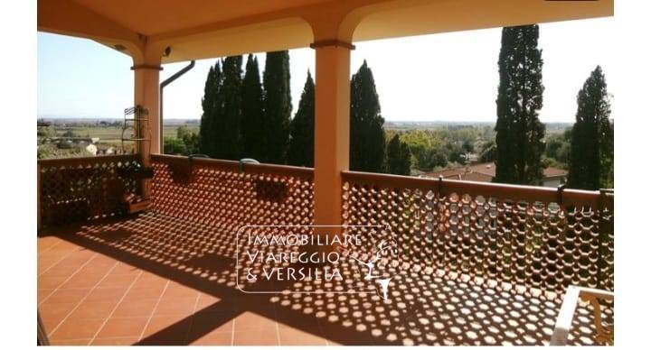 casa indipendente in vendita a Massarosa in zona Piano del Quercione