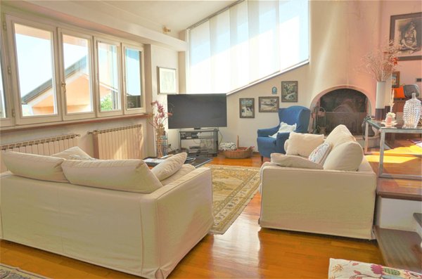 casa indipendente in vendita a Massarosa